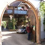 Gaestehaus Im Malerwinkel-rhodt * רודט אונטר ריטבורג