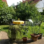Gaestehaus Im Malerwinkel-rhodt * רודט אונטר ריטבורג