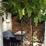 Gaestehaus Im Malerwinkel-rhodt *