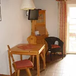 Gaestehaus Im Malerwinkel-rhodt רודט אונטר ריטבורג
