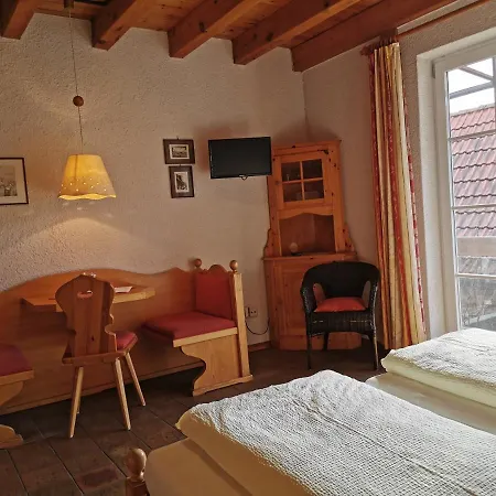 Apartment Gaestehaus Im Malerwinkel-rhodt *