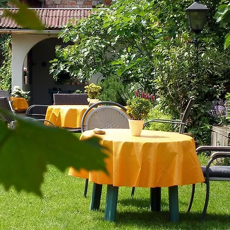 Apartamento Gaestehaus Im Malerwinkel-rhodt