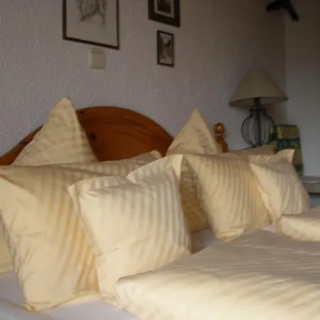 公寓 Gaestehaus Im Malerwinkel-rhodt *