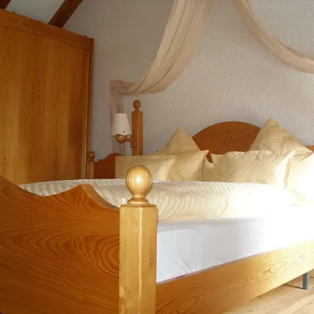 Gaestehaus Im Malerwinkel-rhodt 公寓 *