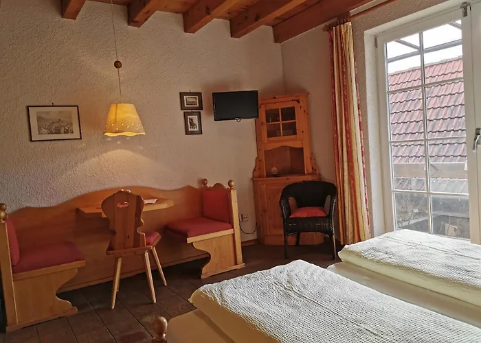 Apartment Gaestehaus Im Malerwinkel-rhodt *