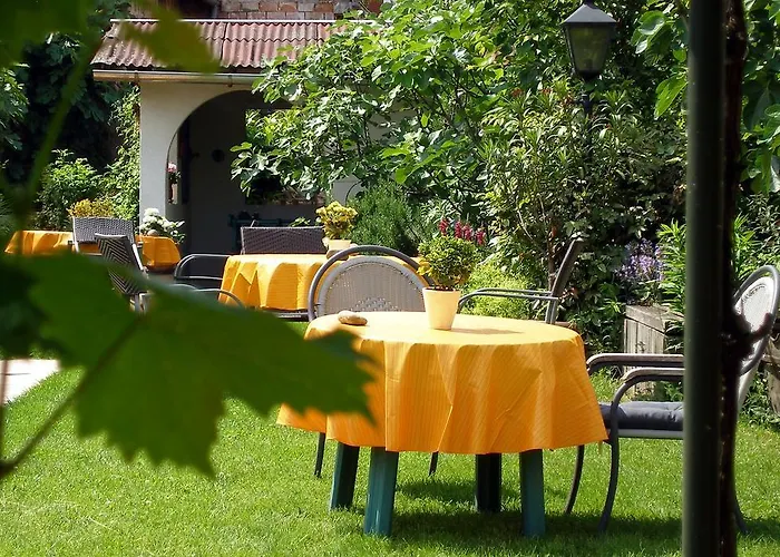 Apartment Im Malerwinkel-rhodt