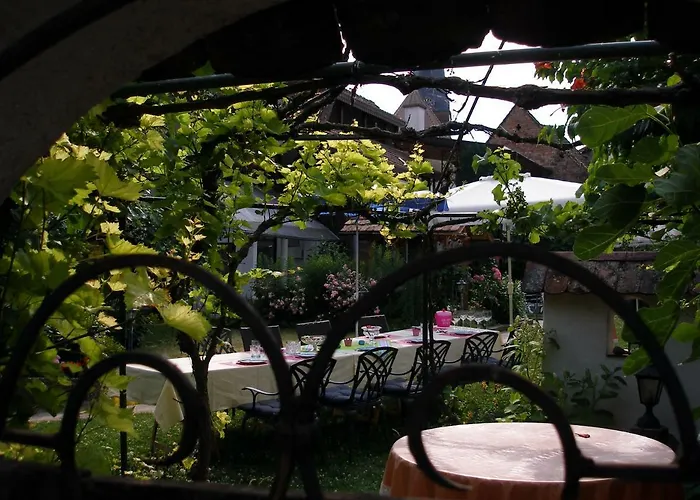 公寓 Gaestehaus Im Malerwinkel-rhodt 罗特翁特尔里特堡